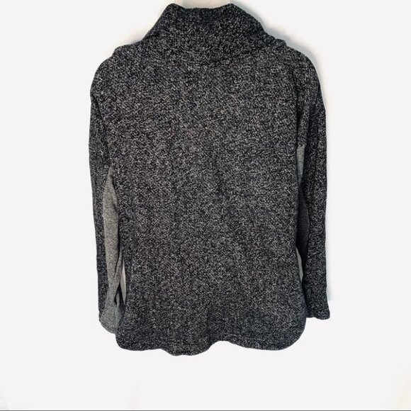 TOMMY HILFIGER  TURTLENECK LOOSE GREY BLACK TOP SWEATER SIZE MEDIUM - Picture 2 of 9